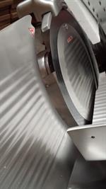 Affettatrice Professionale Semi Automatica 35 cm