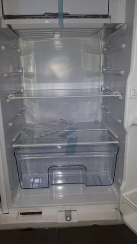 Mini Frigorifero Classe A+ FRIGOBAR Frigo 91 Litri con ghiacciaia 10 Litri e chiave