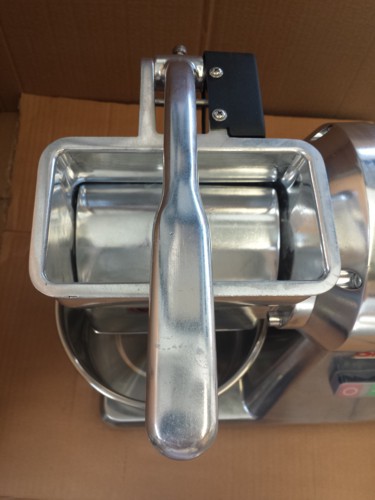 Gratta formaggio Grattugia Professionale Grattaformaggio 550 Watt POTENTISSIMO Grattugia elettrica con rullo in acciaio inox